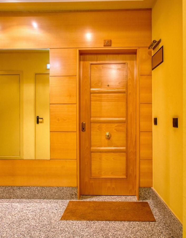 El Loft De Berta Apartman Oviedo Kültér fotó